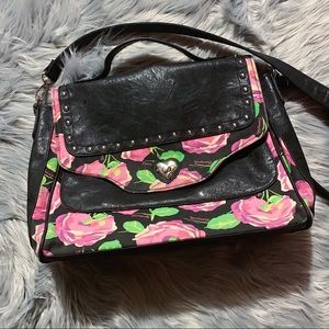 Betseyville Messenger Bag